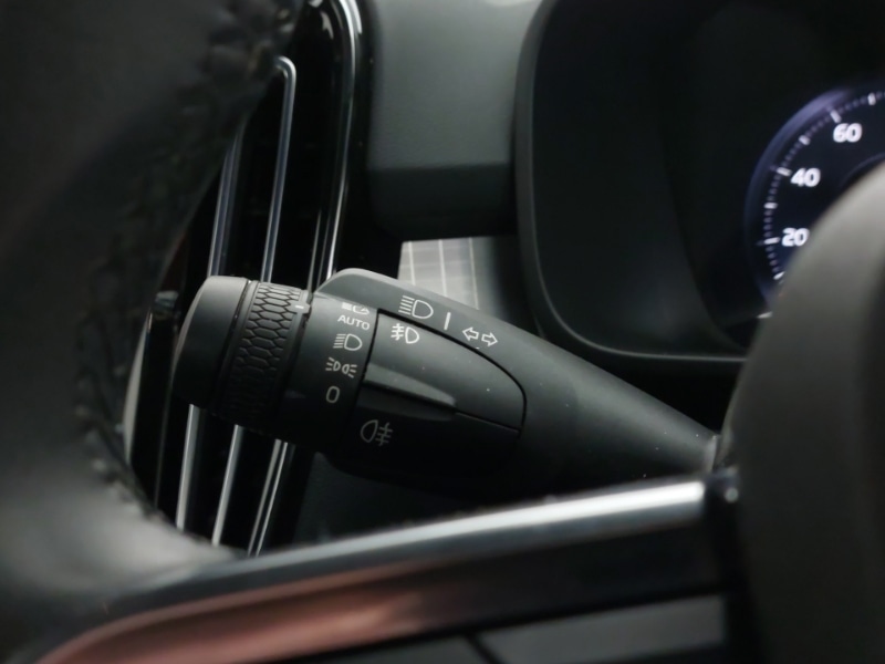 Used Volvo XC40 2022 for sale - 76713577: Photo 15