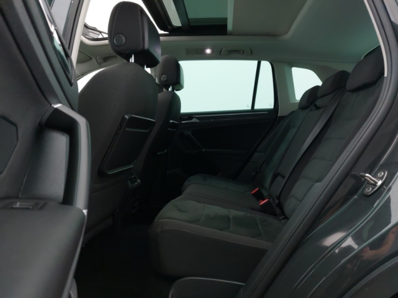 Used Volkswagen Tiguan 2017 for sale - 76721810: Photo 6