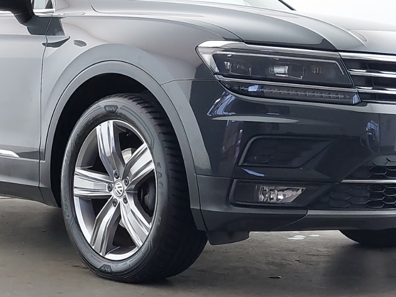 Used Volkswagen Tiguan 2017 for sale - 76721810: Photo 9