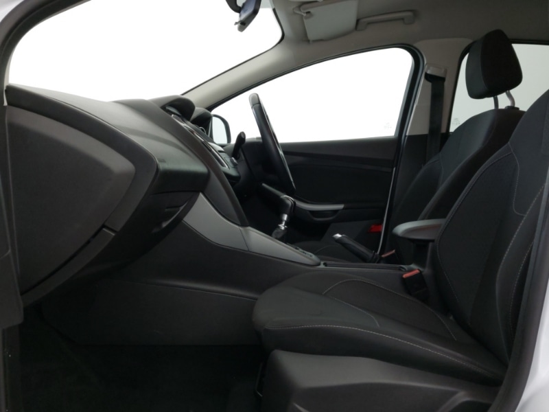 Used Ford Focus 2017 for sale - 77689884: Photo 5