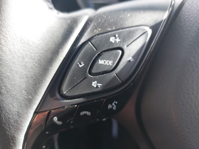 Used Toyota C-HR 2021 for sale - 76459731: Photo 13