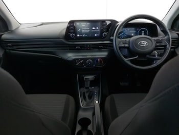 Used Hyundai i20 2023 for sale - 78326836: Photo