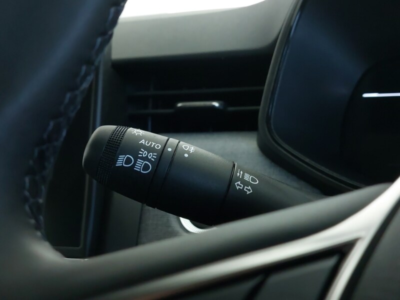 Used Renault Clio 2025 for sale - 77964126: Photo 17