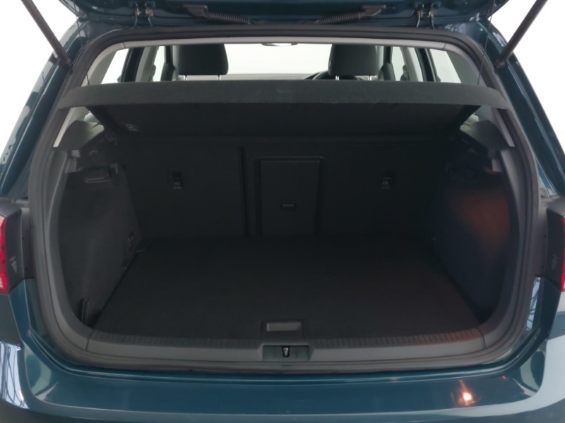 Used Volkswagen Golf 2017 for sale - 76602277: Photo 8