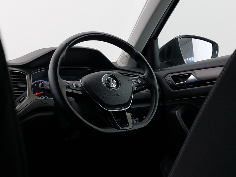 Used Volkswagen T-Roc 2018 for sale - 77623283: Photo 10