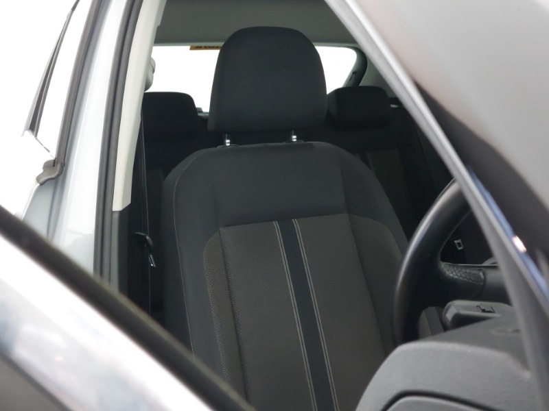 Used Volkswagen T-Roc 2018 for sale - 77623283: Photo 12