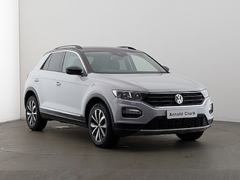 Used Volkswagen T-Roc 2018 for sale - 77623283: Photo