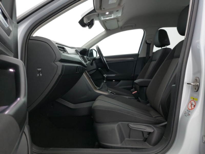 Used Volkswagen T-Roc 2018 for sale - 77623283: Photo 5