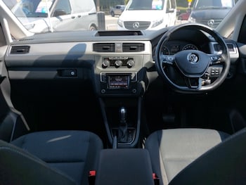 Used Volkswagen Caddy Maxi Life 2018 for sale - 79165044: Photo