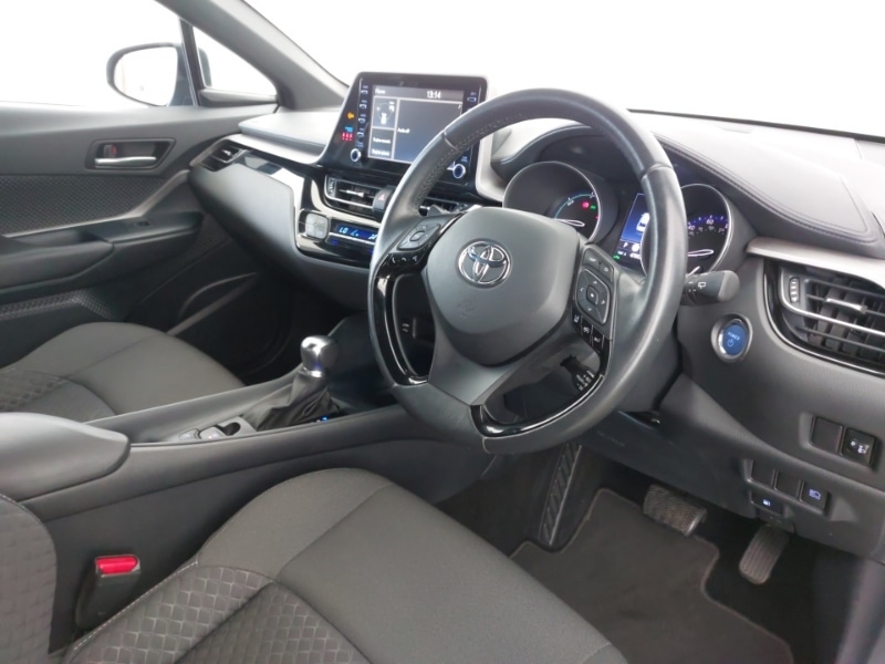 Used Toyota C-HR 2022 for sale - 76053230: Photo 11