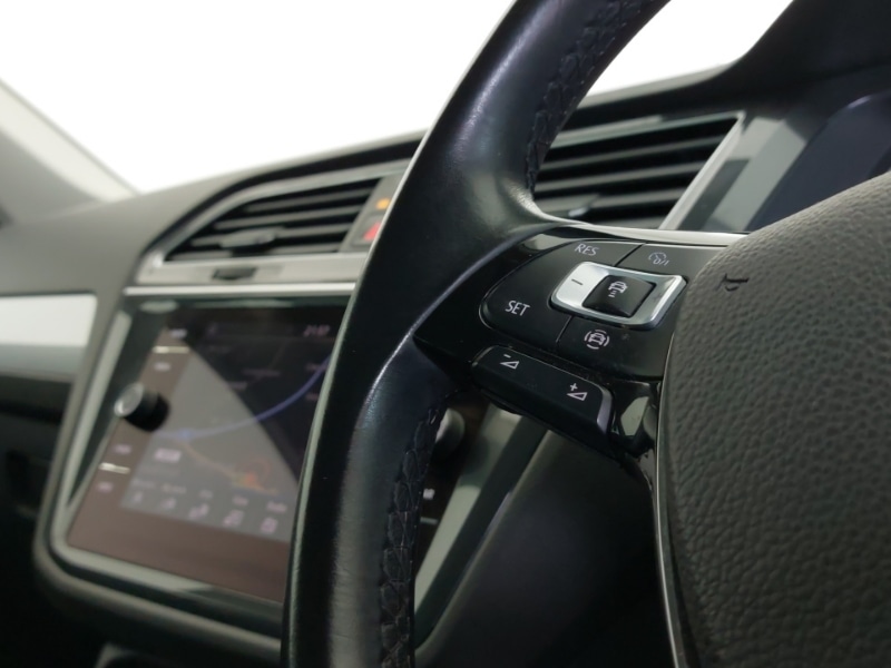 Used Volkswagen Tiguan 2018 for sale - 78126500: Photo 18