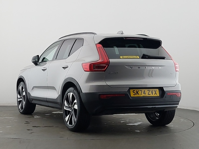Used Volvo XC40 2024 for sale - 77404919: Photo 3