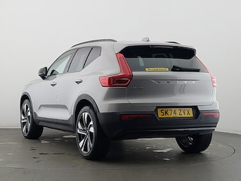 Used Volvo XC40 2024 for sale - 77404919: Photo