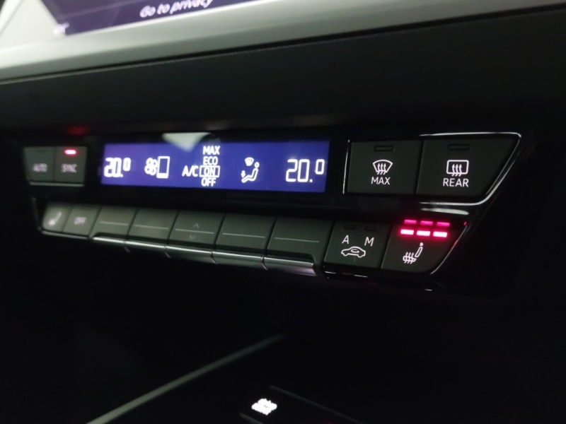 Used Audi Q4 e-tron 2022 for sale - 76880165: Photo 16