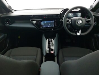 Used Alfa Romeo Junior 2025 for sale - 78238444: Photo