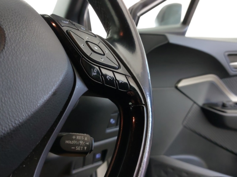 Used Toyota C-HR 2018 for sale - 76779661: Photo 13