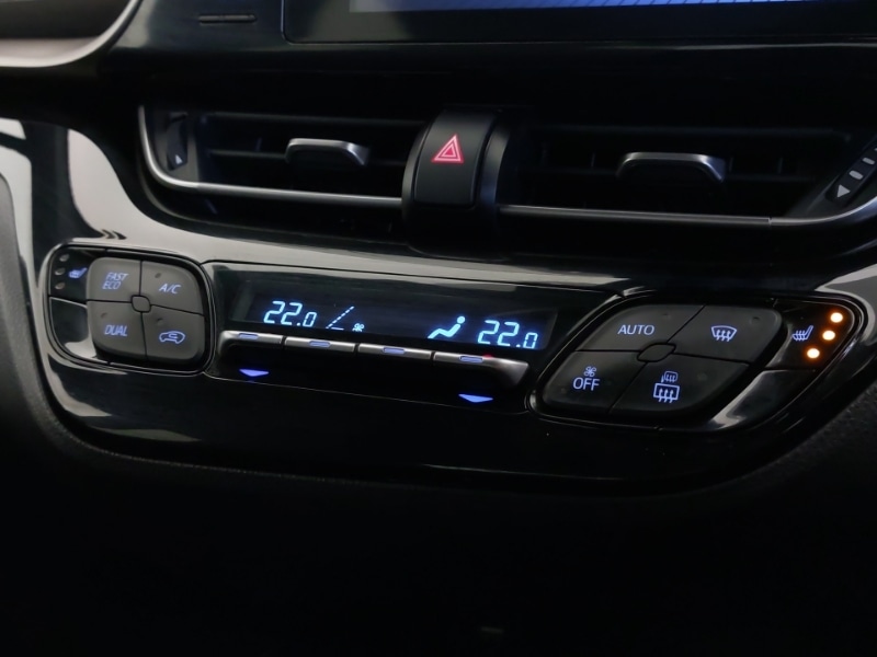 Used Toyota C-HR 2018 for sale - 76779661: Photo 15