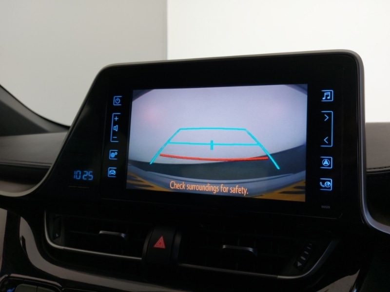 Used Toyota C-HR 2018 for sale - 76779661: Photo 17