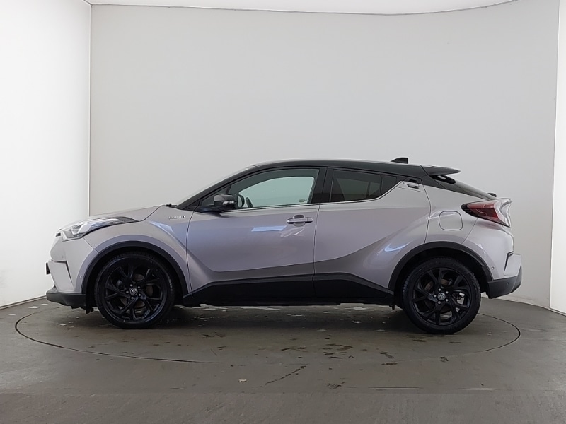 Used Toyota C-HR 2018 for sale - 76779661: Photo 4