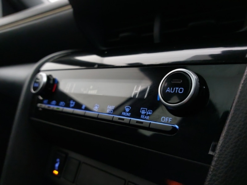 Used Toyota Yaris Cross 2022 for sale - 76763820: Photo 17