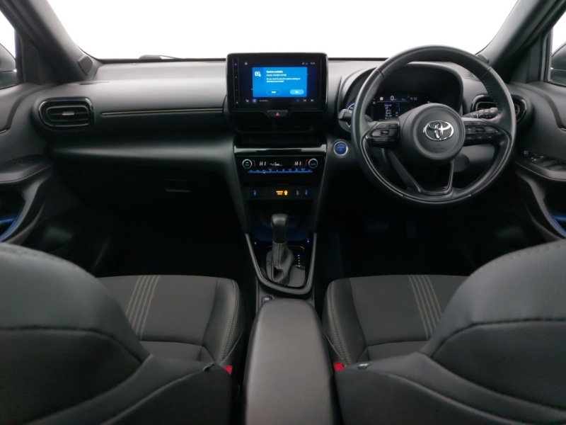 Used Toyota Yaris Cross 2022 for sale - 76763820: Photo 2
