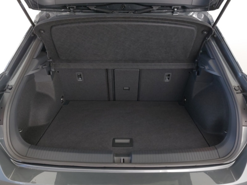 Used Volkswagen T-Roc 2025 for sale - 77105489: Photo 8