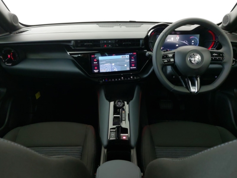 Used Alfa Romeo Junior 2025 for sale - 78006128: Photo 2