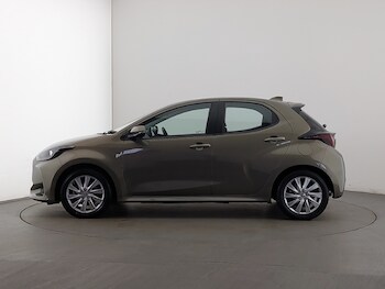 Used Toyota Yaris 2023 for sale - 78473999: Photo
