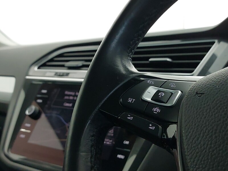 Used Volkswagen Tiguan 2019 for sale - 77964109: Photo 15