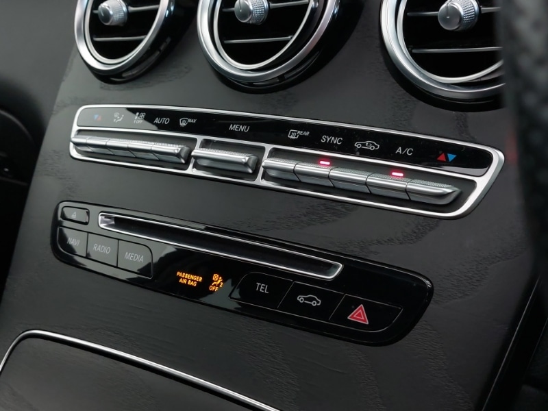 Used Mercedes-Benz GLC 2018 for sale - 77130126: Photo 17