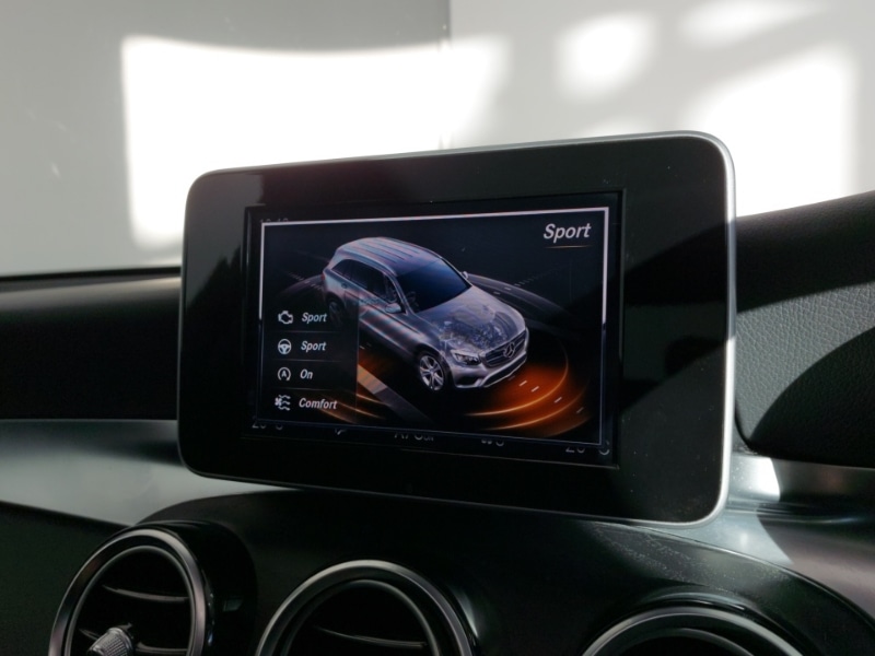 Used Mercedes-Benz GLC 2018 for sale - 77130126: Photo 19