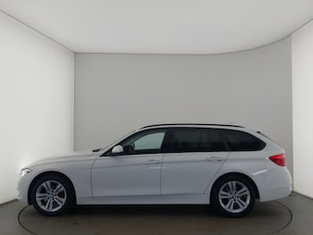 Used BMW 3 Series 2018 for sale - 79536834: Photo