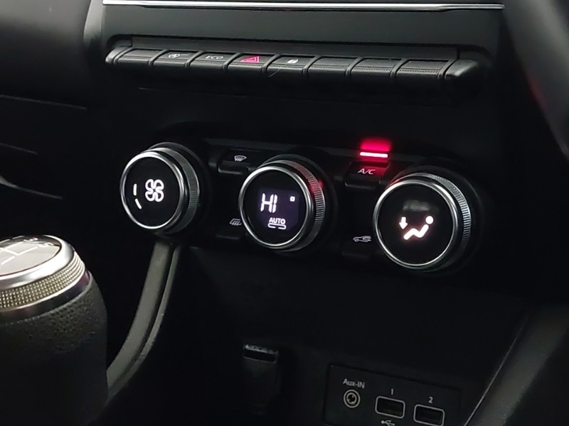 Used Renault Captur 2020 for sale - 77644235: Photo 14