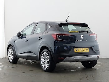 Used Renault Captur 2020 for sale - 77644235: Photo
