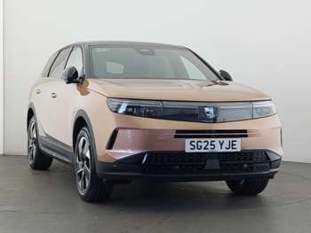2025 - 1.2 Hybrid [136] Ultimate 5dr e-DCT6 [Pan Roof]