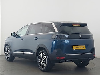 Used Peugeot 5008 2023 for sale - 79517643: Photo