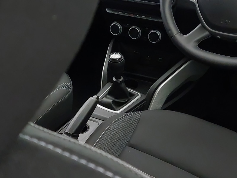 Used Dacia Duster 2023 for sale - 77548820: Photo 11