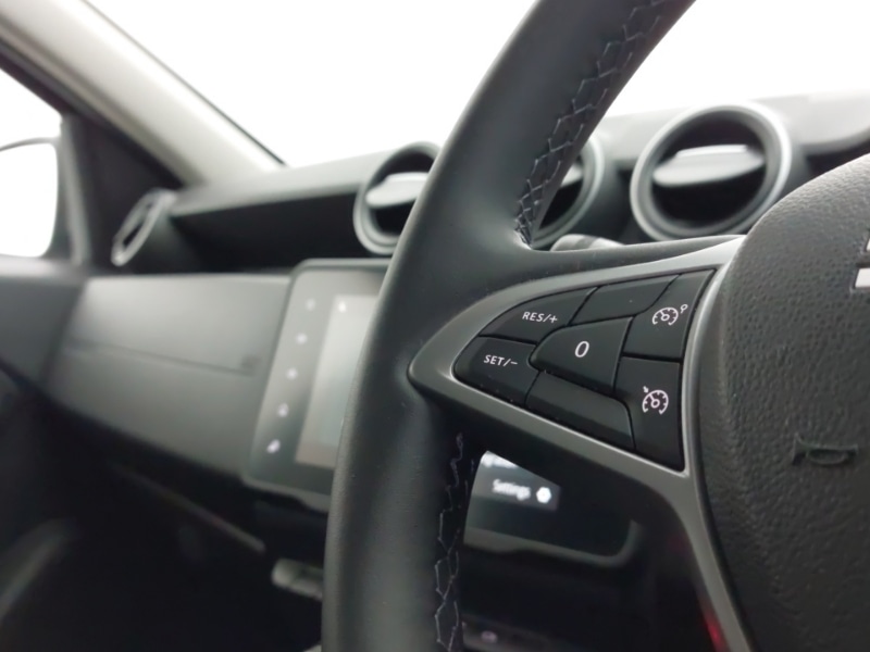 Used Dacia Duster 2023 for sale - 77548820: Photo 15