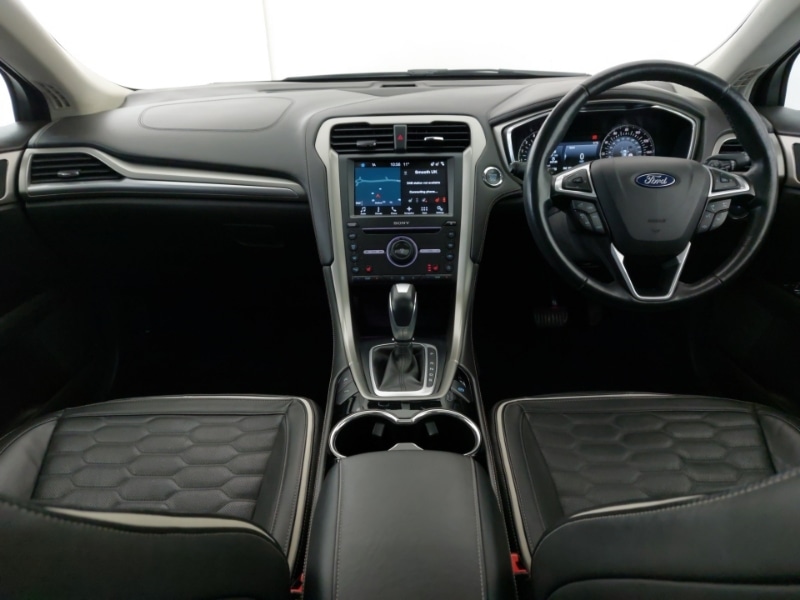 Used Ford Mondeo 2017 for sale - 77605968: Photo 2