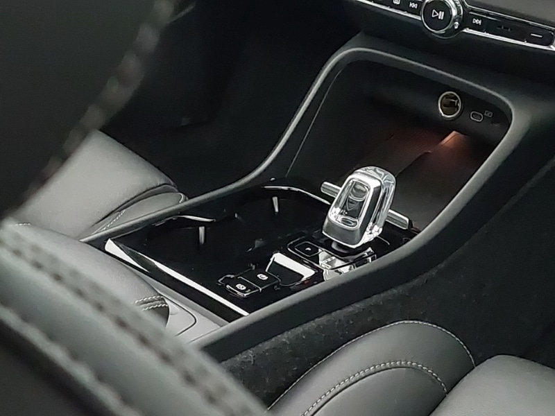 Used Volvo XC40 2024 for sale - 76506762: Photo 11