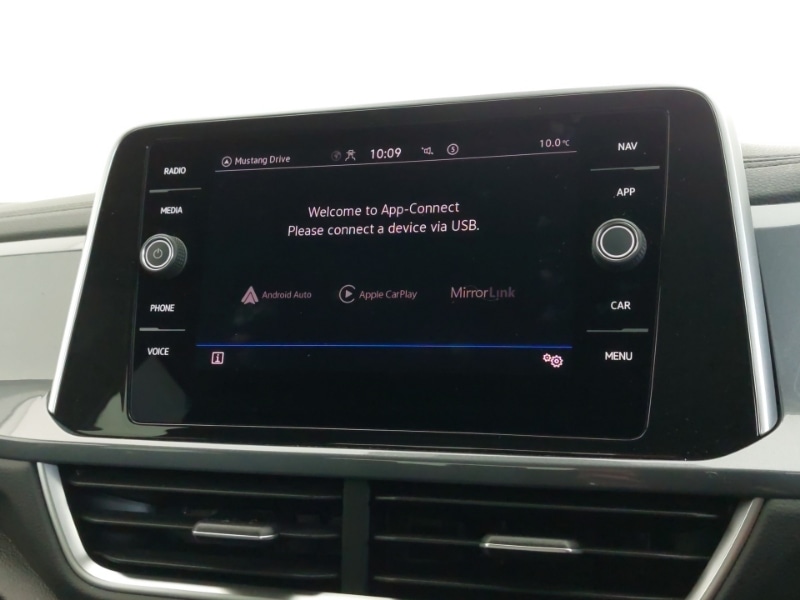 Used Volkswagen T-Roc 2023 for sale - 77623305: Photo 17