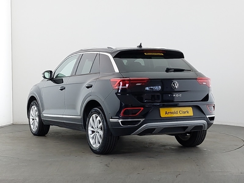 Used Volkswagen T-Roc 2023 for sale - 77623305: Photo 3