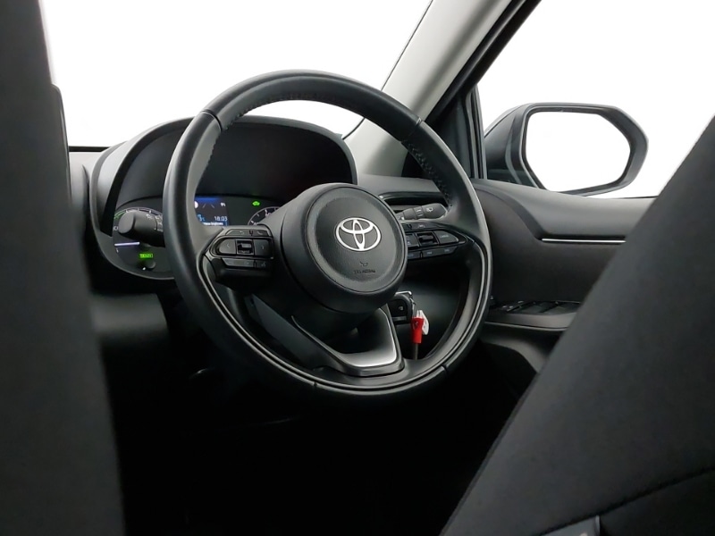 Used Toyota Yaris 2024 for sale - 77623275: Photo 10