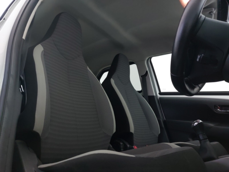 Used Toyota AYGO 2019 for sale - 76815932: Photo 12