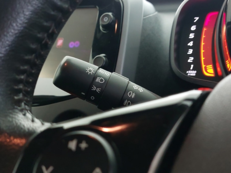 Used Toyota AYGO 2019 for sale - 76815932: Photo 14