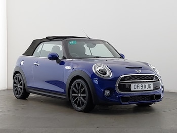 Used MINI Convertible 2019 for sale - 78872721: Photo