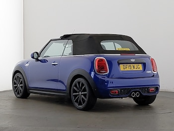Used MINI Convertible 2019 for sale - 78872721: Photo