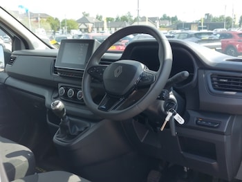 Used Renault Trafic 2024 for sale - 79343632: Photo