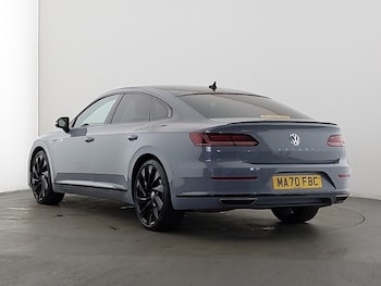 Used Volkswagen Arteon 2020 for sale - 78945704: Photo