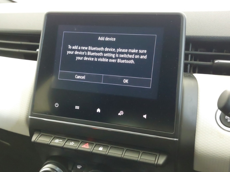 Used Renault Clio 2022 for sale - 76897584: Photo 16